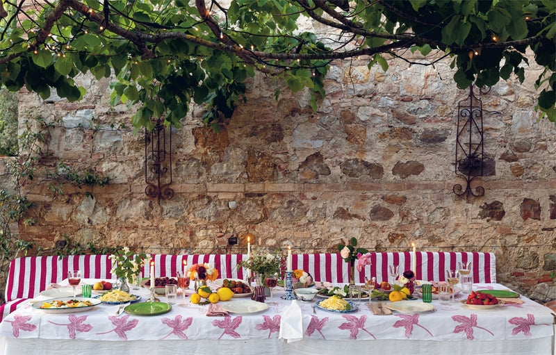 A House Party in Tuscany | Book