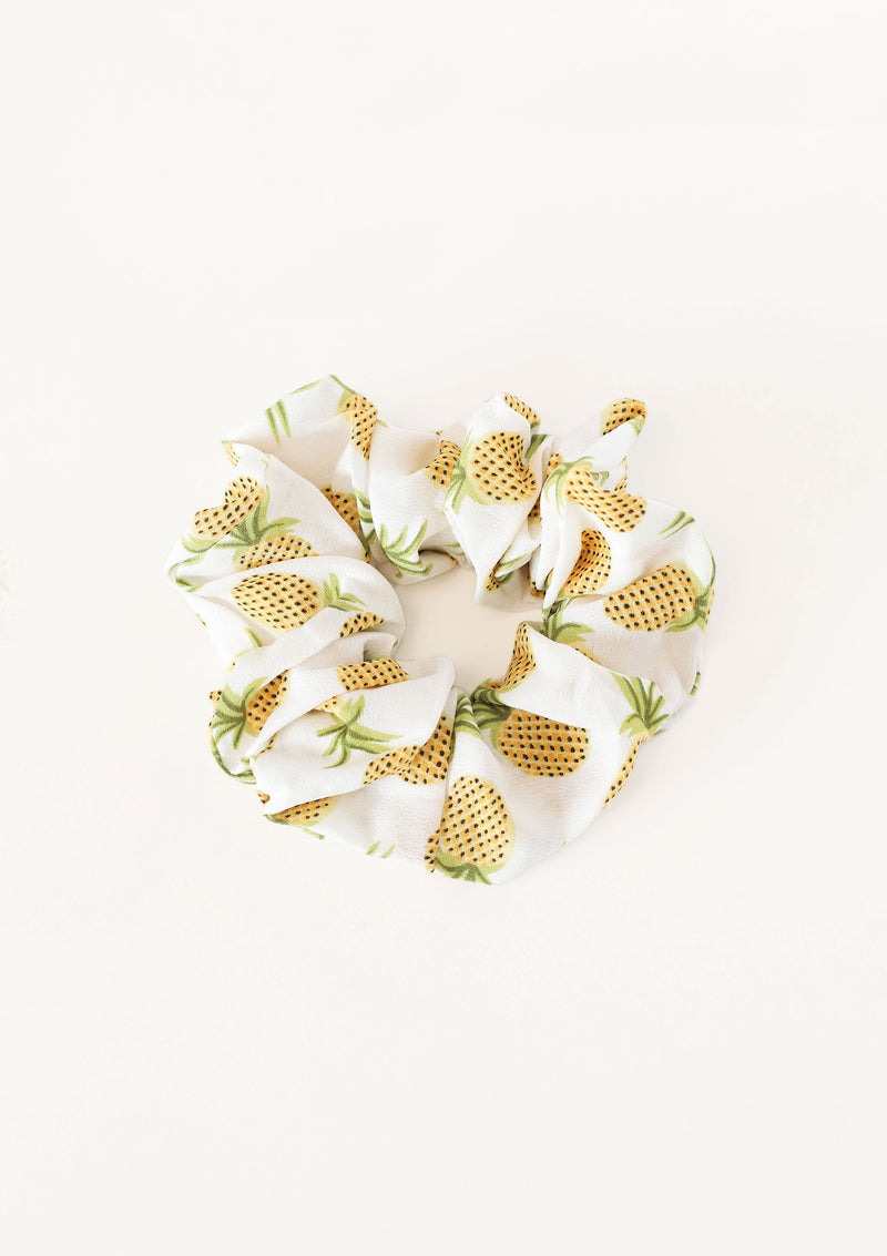 Calypso Scrunchie White Pineapple