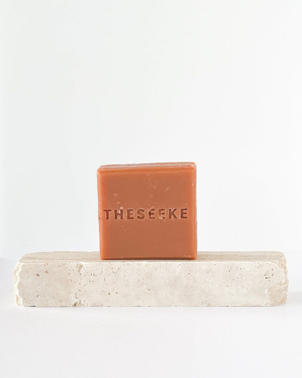 Theseeke Pink Clay Cleanse Bar